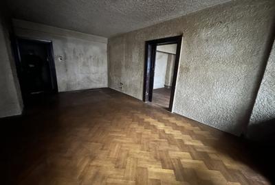 Apartament cu 3 camere decomandat în Victoriei - 2