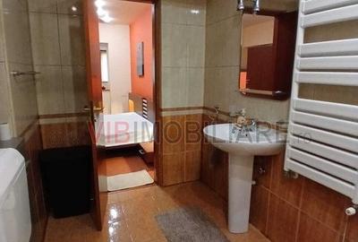 Apartament cu 3 camere semidecomandat, mobilat în Universitate - 15