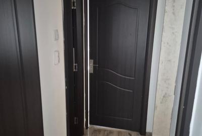 Apartament cu 3 camere circular, mobilat în Rahova - 2