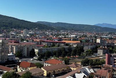 Apartament cu 3 camere decomandat, mobilat în Central - 17