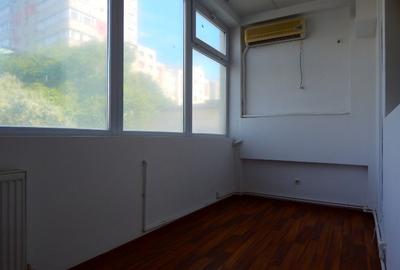 Casă individuală cu 5 camere în 1 Mai - 9