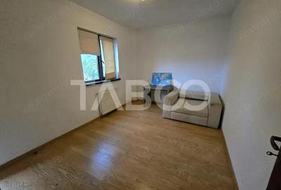 Apartament cu 3 camere decomandat, mobilat în Calea Dumbrăvii - 17
