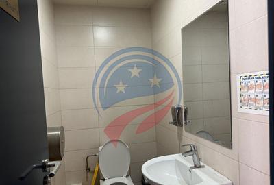 Spa?iu comercial ultracentral ideal pentru salon, ma... - 2