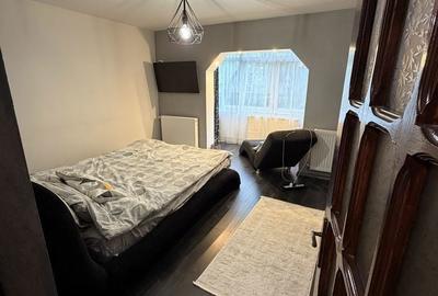 Apartament cu 3 camere decomandat în Exterior Vest - 2