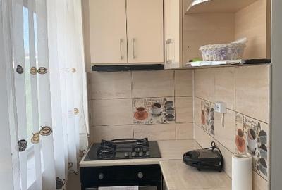 Apartament modern 3 camere, complet mobilat, 2 balcoane – zona Meva, Drobeta Tur - 9