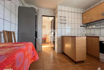Apartament cu 3 camere decomandat în Nicolina - 5