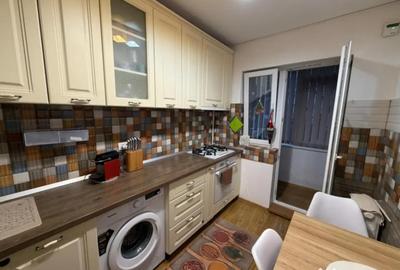 Apartament cu 4 camere decomandat, mobilat în Drumul Taberei - 3