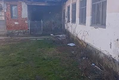 Casă cu 3 camere cu Teren 6627 Mp în Tincova - 7