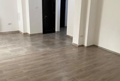 Vand inchiriez spatiu comercial 85 mp Calimanesti - 7