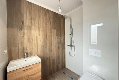 Duplex cu 5 camere cu Canalizare în Exterior Sud - 6