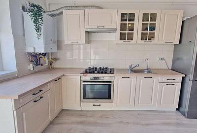 Apartament cu 2 camere semidecomandat, mobilat în Sânpetru