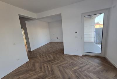 Duplex cu 5 camere cu Canalizare în Braytim - 3