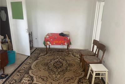 Apartament 3 camere , zona Gara, et 2/4 , centrala termica i - 3