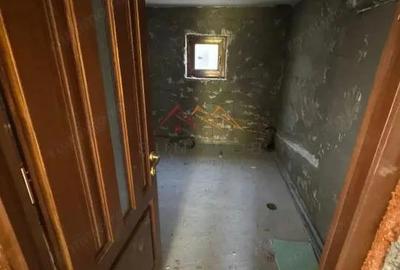 Vila S+P+E, priveliste deosebita, 6 camere, garaj, terasa, Cornu, PH - 16