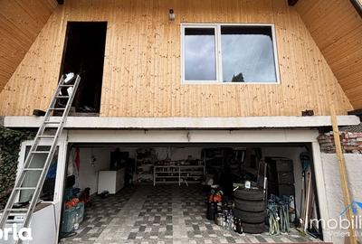 Casă cu 7 camere cu Teren 700 Mp în Petros - 18