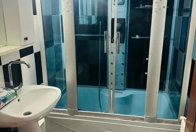 Apartament cu 3 camere decomandat în Central - 2