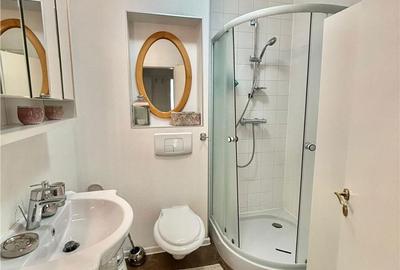 Apartament cu 2 camere, mobilat în Sud