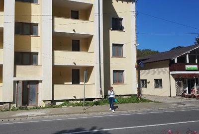 Apartament cu 3 camere în Central - 9