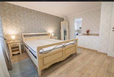 Apartament cu 2 camere, mobilat în Schei - 1