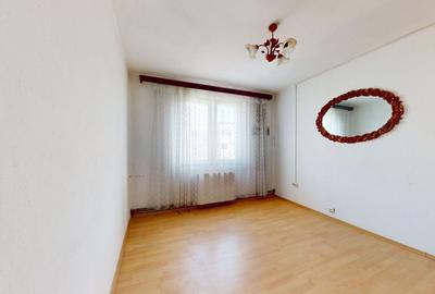 Apartament cu 3 camere decomandat în Sebastian - 12