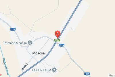 Casă cu 4 camere în Moacșa