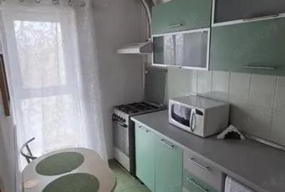 Garsonieră semidecomandată în Titan