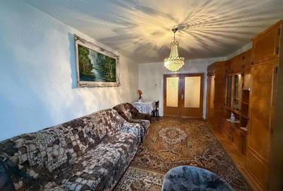 Apartament cu 3 camere decomandat în Central - 12