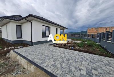 Casa Individuala 4 Camere, Teren 435 mp, Alba-Micesti