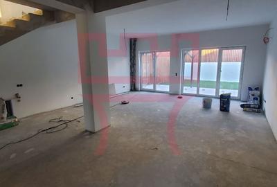 Casă individuală cu 5 camere cu Canalizare în Gheorgheni - 1