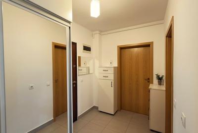 Apartament cu 2 camere decomandat, mobilat în Tractorul - 15