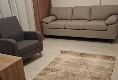 Apartament cu 2 camere decomandat, mobilat în Central