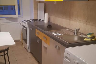 Garsonieră decomandată în Baba Novac - 1