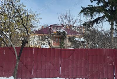 Casă cu 4 camere cu Teren 643 Mp în Central - 6