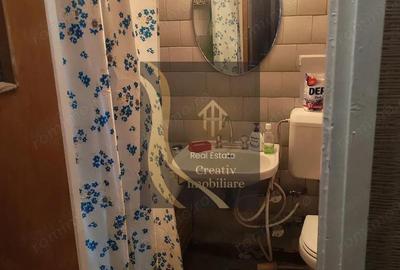 Apartament cu 3 camere decomandat în Drumul Taberei