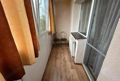 Apartament 2 camere, etaj 3 - zona Cetate - 3