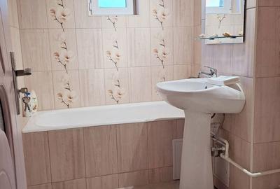 Apartament cu 3 camere decomandat în Sebeș - 3