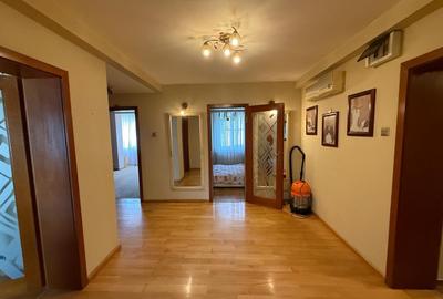 Cuza Voda, 3 camere cu garaj sub apartament si boxa - 16