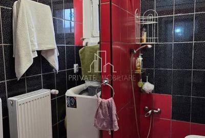 Casă cu 2 camere decomandat în Angofa