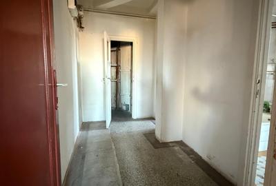 Apartament cu 3 camere semidecomandat în Calea Victoriei - 3