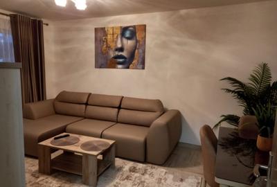 Apartament cu 2 camere decomandat în Tomis III - 4