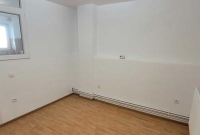 Garsoniera de vanzare - str. Poiana Sibiului, 23 mp, parter - 2