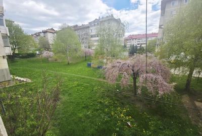 Apartament cu 4 camere decomandat, mobilat în Calea Romanului - 34