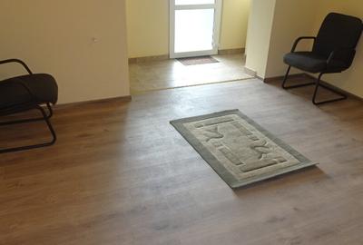 Inchiriez apartament 2 camere in Deva, zona ultracentrala, parter, - 7