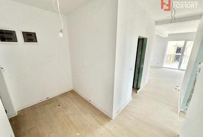 Apartament cu 2 camere decomandat în Moșnița Nouă - 11