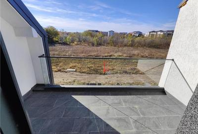 Duplex cu 4 camere cu Canalizare în Prelungirea Ghencea - 34