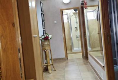 Apartament cu 3 camere decomandat în Democrației - 2