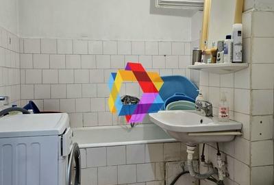 Apartament cu trei camere, zona Scriitorilor 73 mp - 9