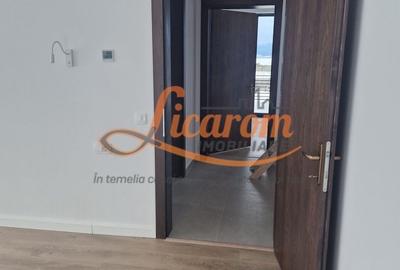 Casă individuală cu 4 camere cu Canalizare în Cristian - 11