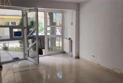 Spațiu comercial, de 52 mp, în Central - 5