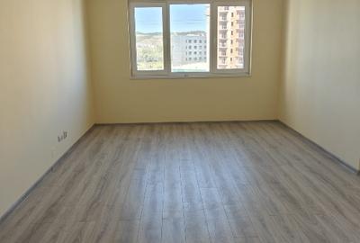 Apartament 3 camere, zona BMW, Floresti - 2